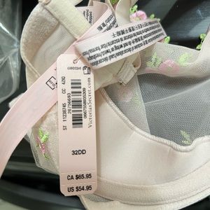 Victoria’s Secret Unlined Bra